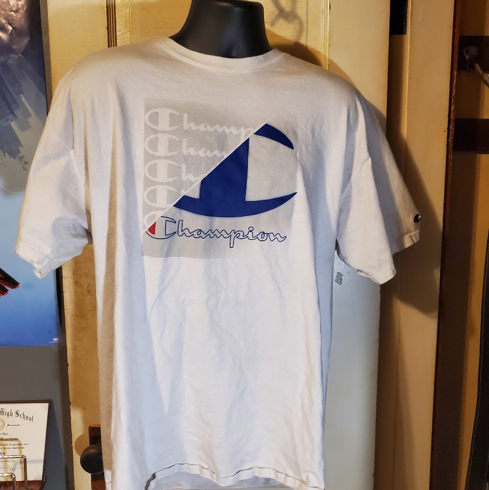 Champion script tee